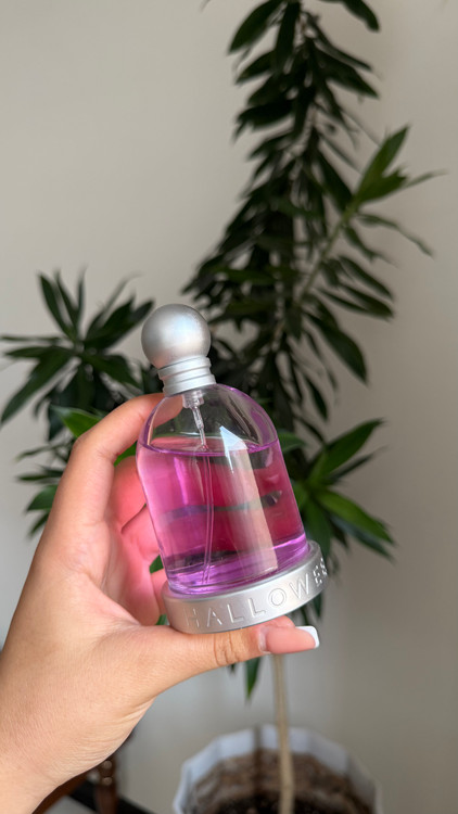 ادکلن زنانه هالوین